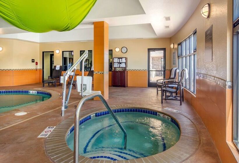 فندق Comfort Inn & Suites Brighton Denver Ne Medical Center