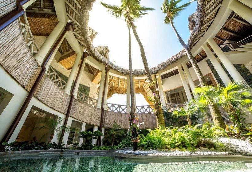 Отель Eden Roc Cap Cana