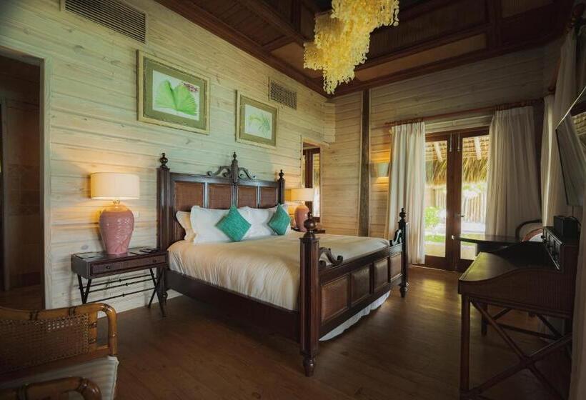 Отель Eden Roc Cap Cana