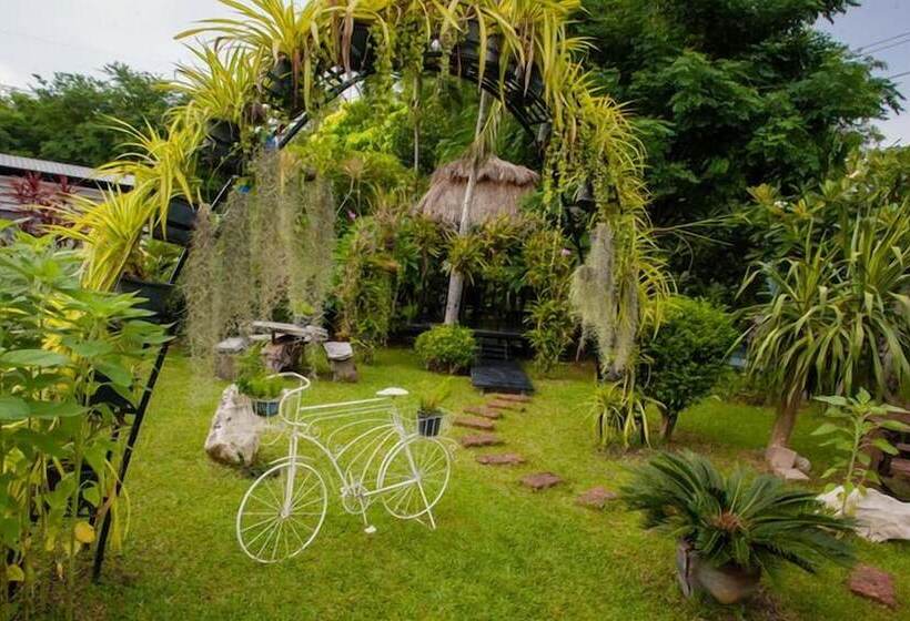 First Pacific Hotel And Convention