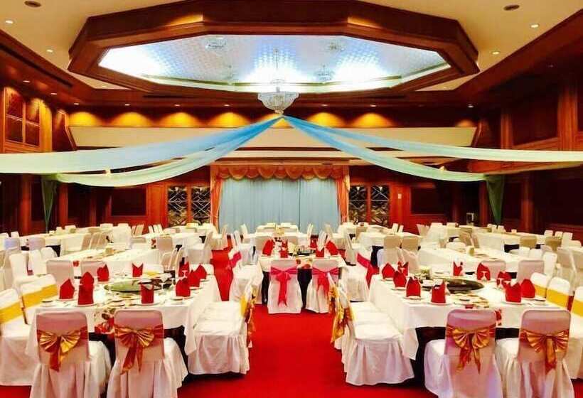 First Pacific Hotel And Convention