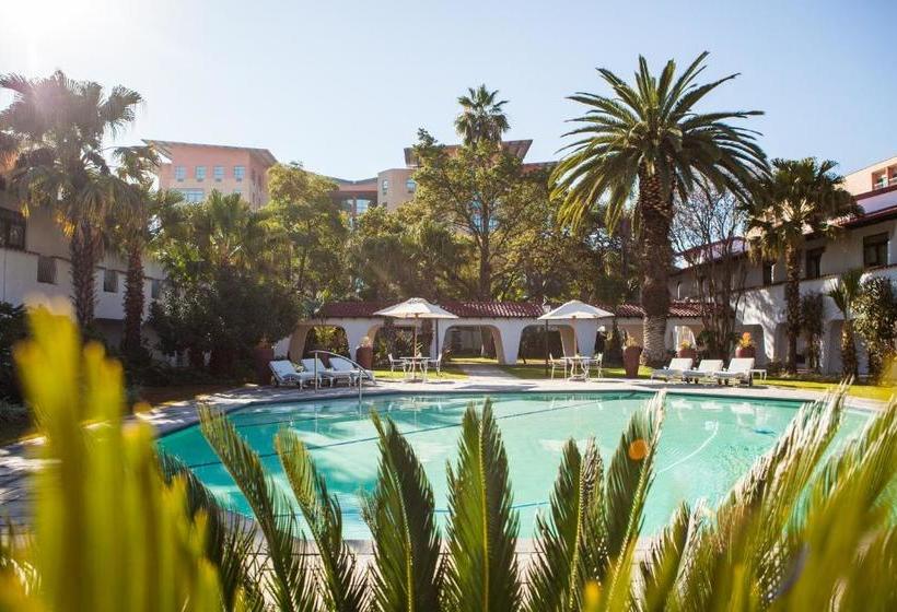 Отель Garden Court Polokwane