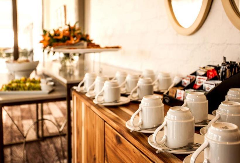 Отель Garden Court Polokwane