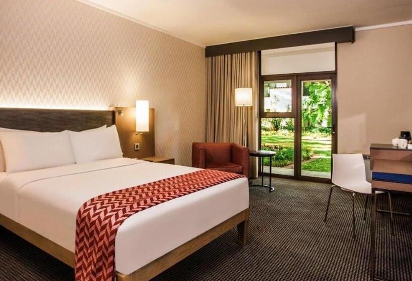 Отель Garden Court Polokwane