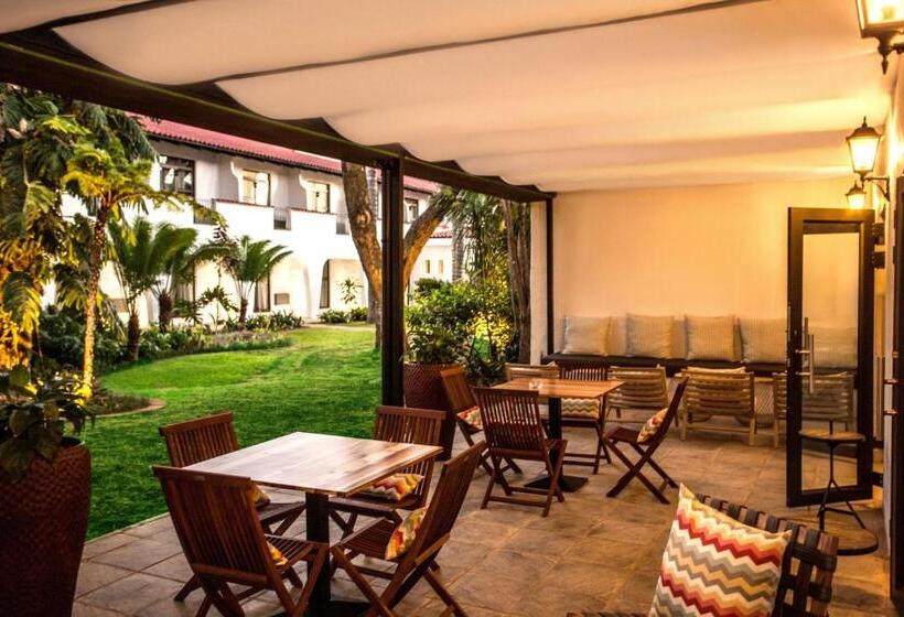 Отель Garden Court Polokwane