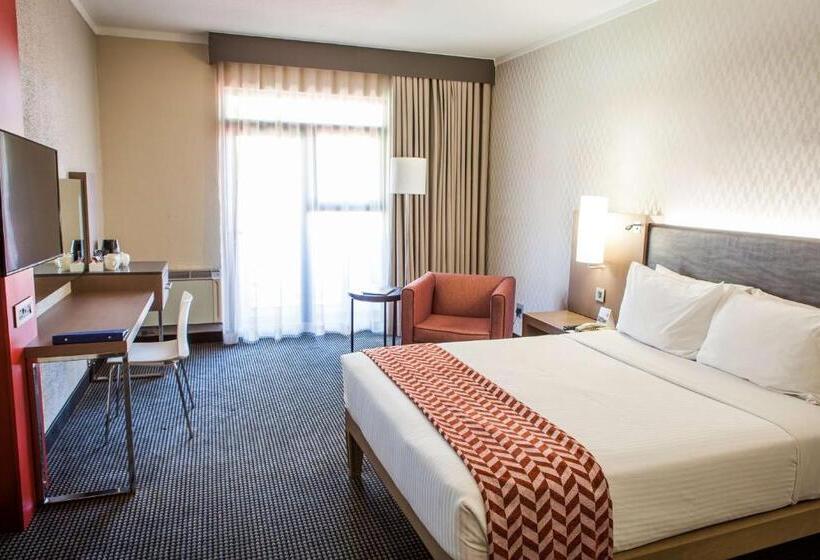 Отель Garden Court Polokwane