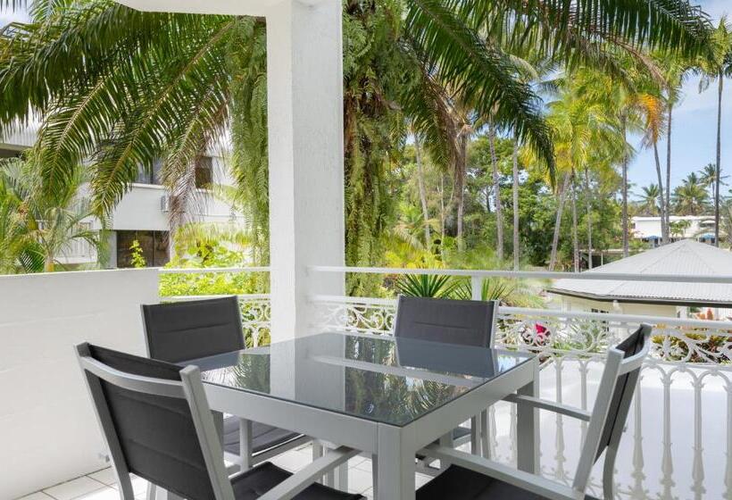 ホテル Garrick House