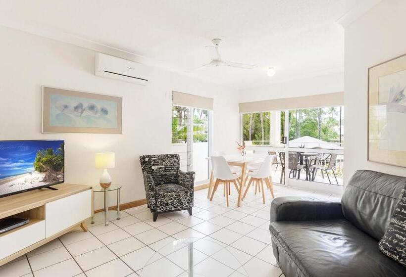 ホテル Garrick House