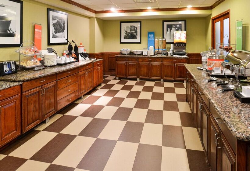 هتل Hampton Inn & Suites Greenville