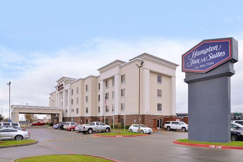 בית מלון כפרי Hampton Inn & Suites Greenville