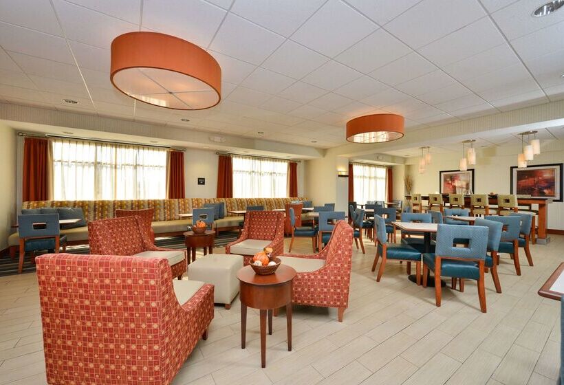 فندق Hampton Inn Farmville, Va