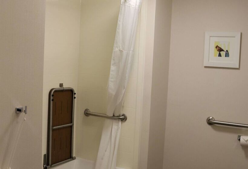 فندق Hampton Inn & Suites Fremont