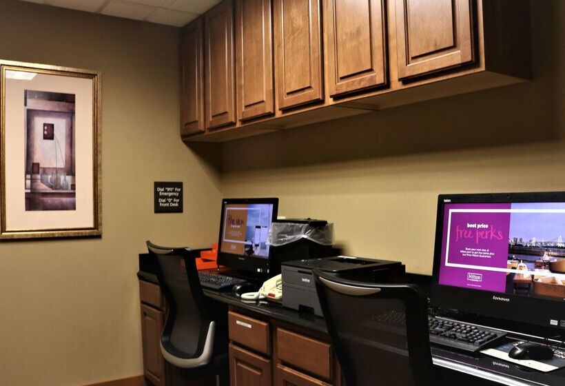 فندق Hampton Inn & Suites Fremont