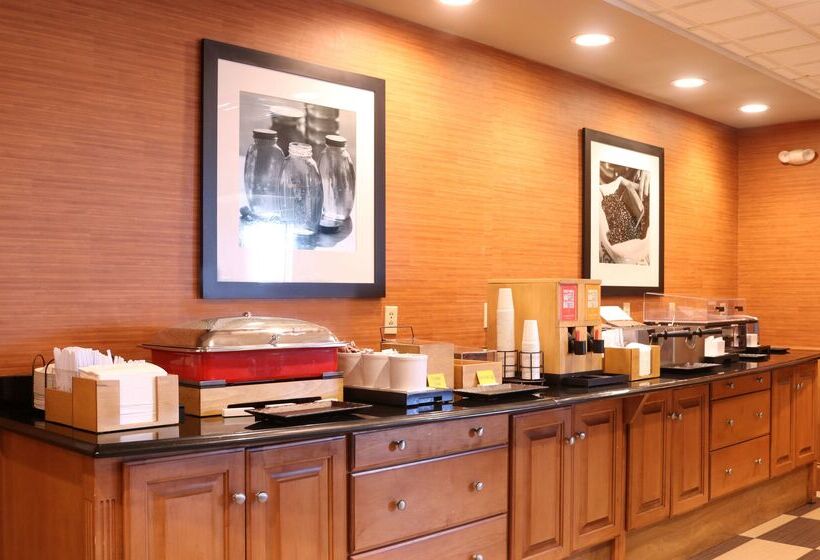 فندق Hampton Inn & Suites Fremont