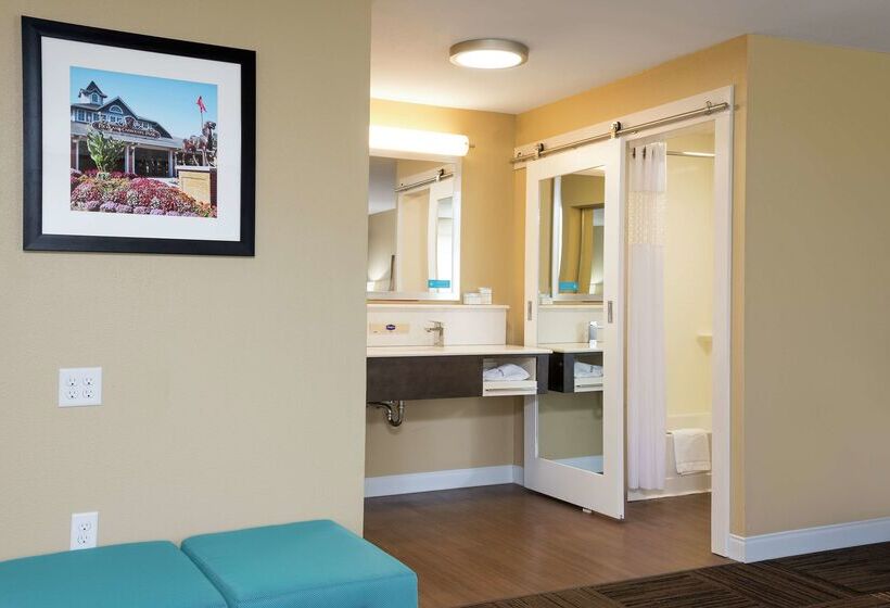 فندق Hampton Inn & Suites Fremont