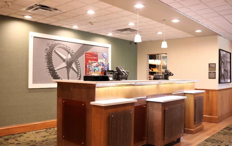 فندق Hampton Inn & Suites Fremont