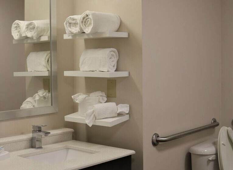 فندق Hampton Inn & Suites Fremont