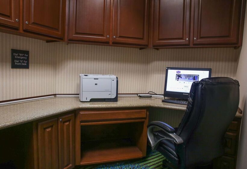 호텔 Hampton Inn Kingsville