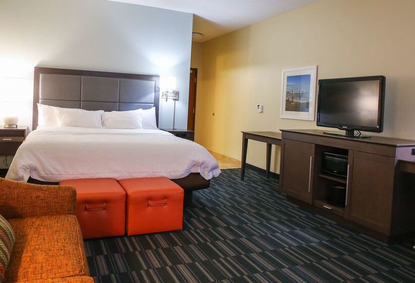 هتل Hampton Inn Kingsville