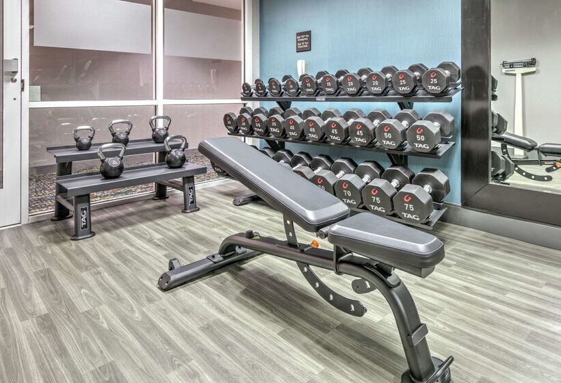 هتل Hampton Inn Kingsville