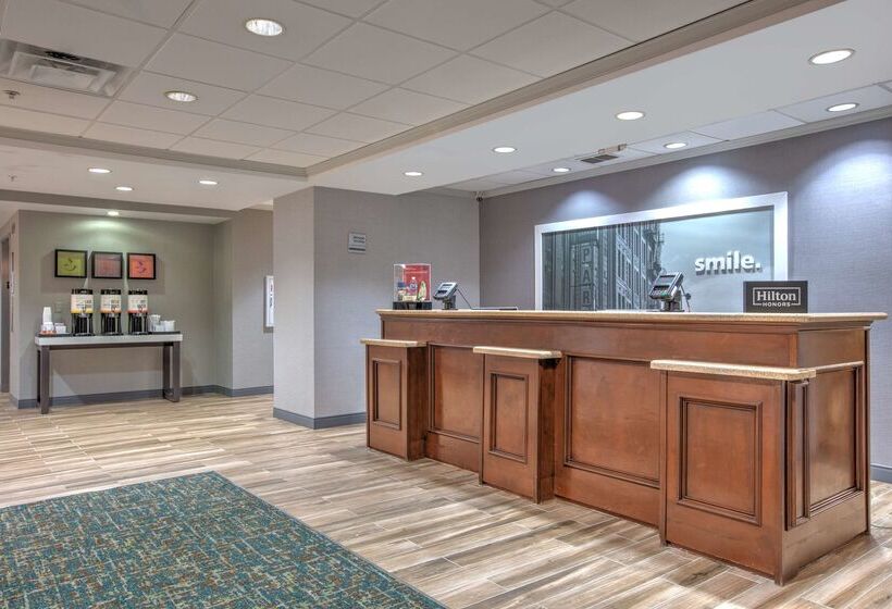 호텔 Hampton Inn Kingsville