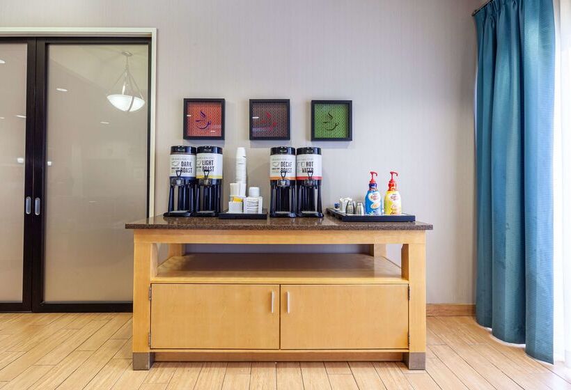 호텔 Hampton Inn Martinsburg Southinwood