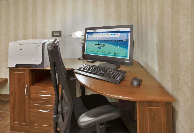 ホテル Hampton Inn Pittsburgh Area Beaver Valley Centertownship