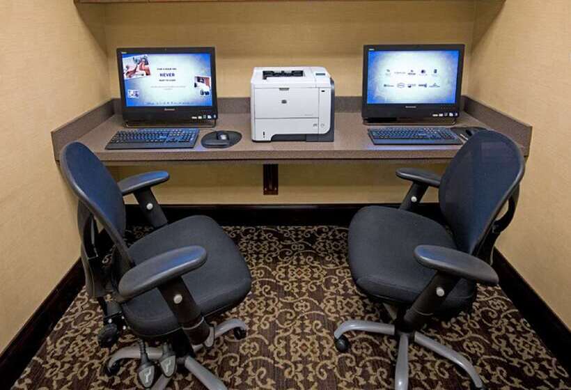 Отель Hampton Inn Schenectady Downtown