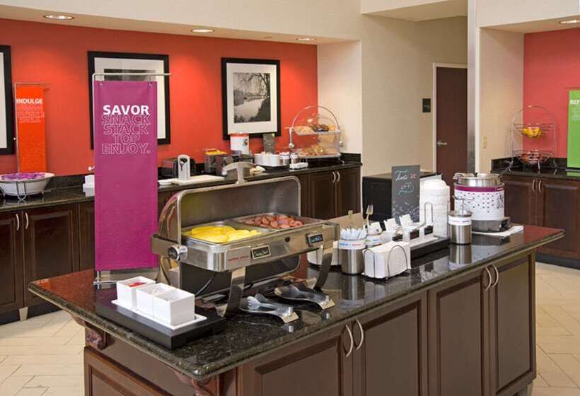 Отель Hampton Inn Schenectady Downtown