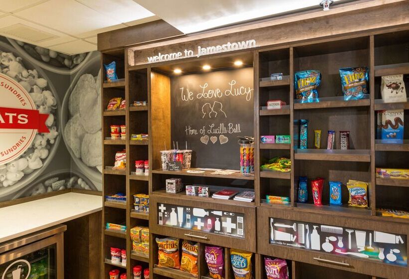 فندق Hampton Inn & Suites Jamestown