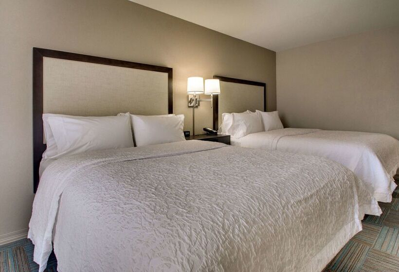 בית מלון כפרי Hampton Inn Yemassee/point South