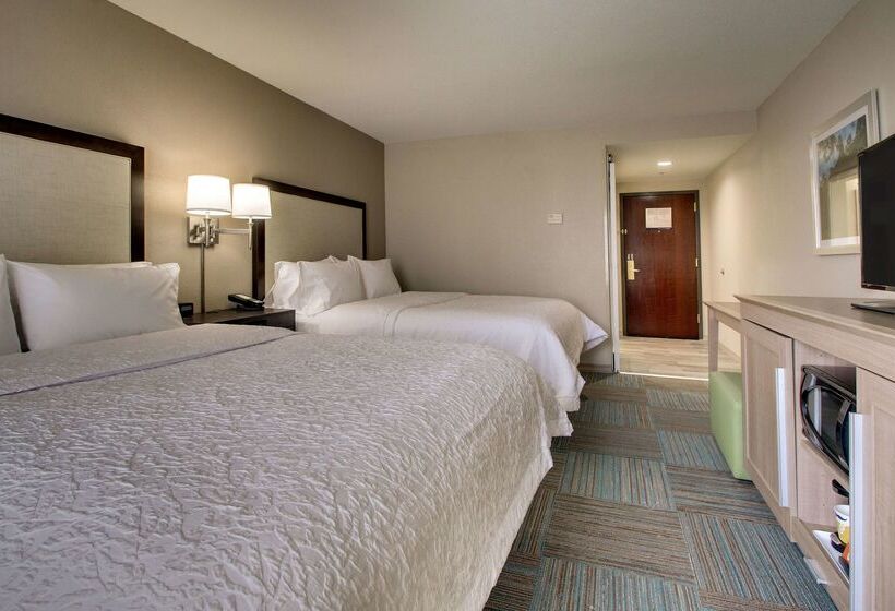 בית מלון כפרי Hampton Inn Yemassee/point South