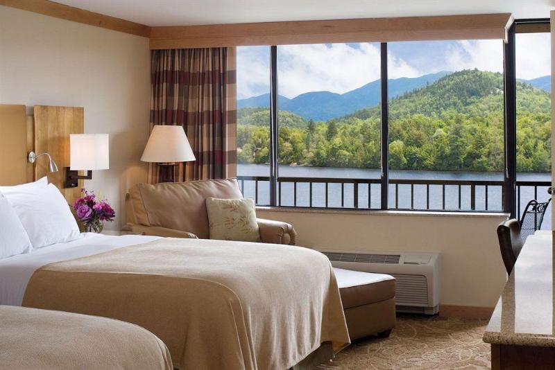 فندق High Peaks Resort