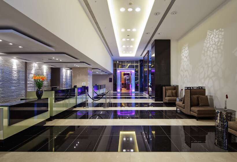 酒店 Hilton Baku