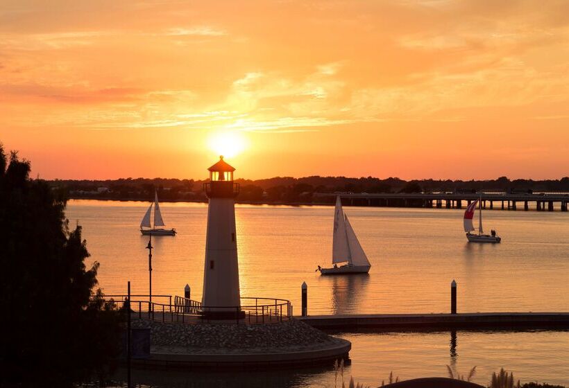 בית מלון כפרי Hilton Dallas/rockwall Lakefront