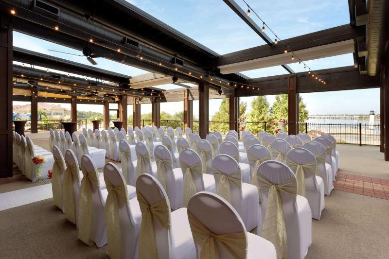 בית מלון כפרי Hilton Dallas/rockwall Lakefront