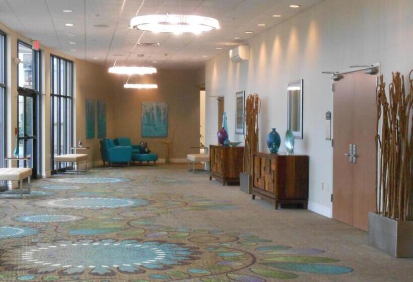فندق Holiday Inn Carbondale   Conference Center, An Ihg