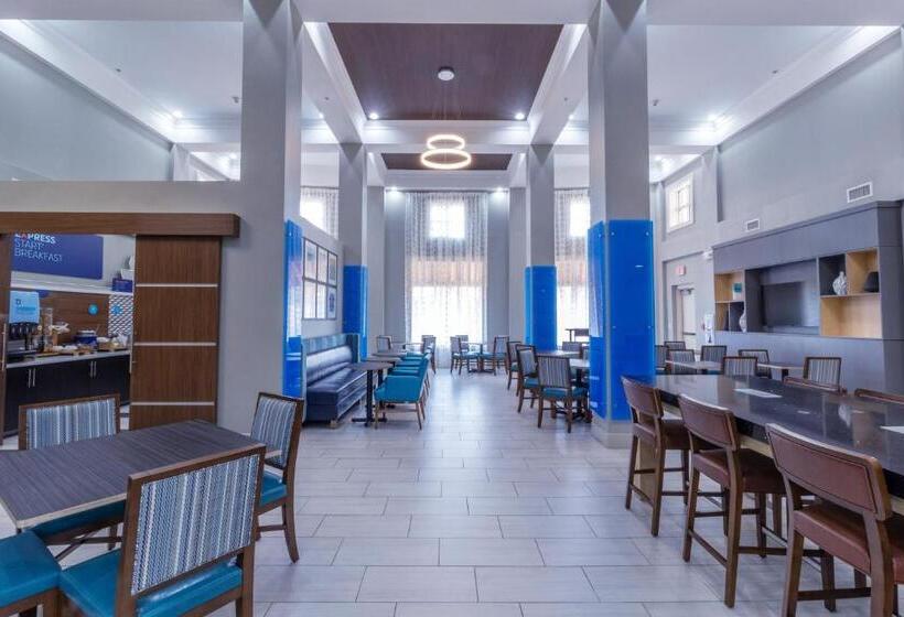 Holiday Inn Express Hotel & Suites Crestview South I 10, An Ihg