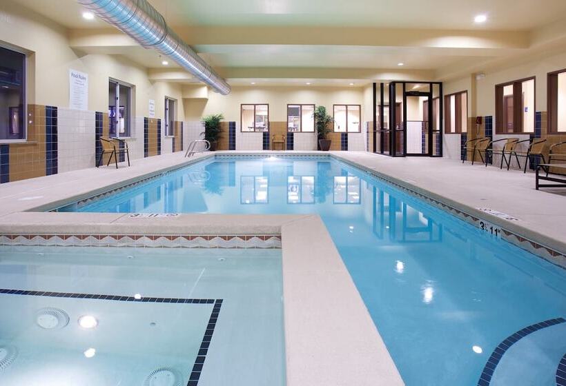 Holiday Inn Express Hotel & Suites Lamar By Ihg