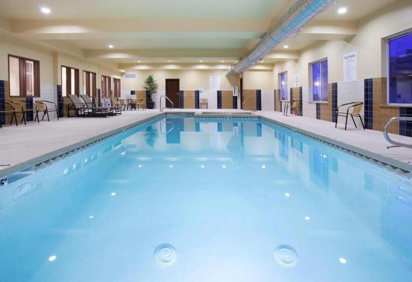 Holiday Inn Express Hotel & Suites Lamar By Ihg