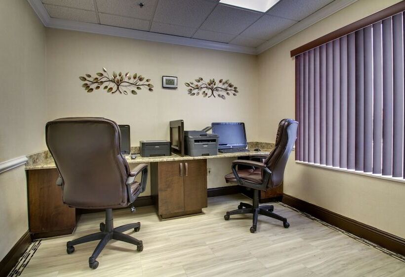 Holiday Inn Express Hotel & Suites Live Oak, An Ihg