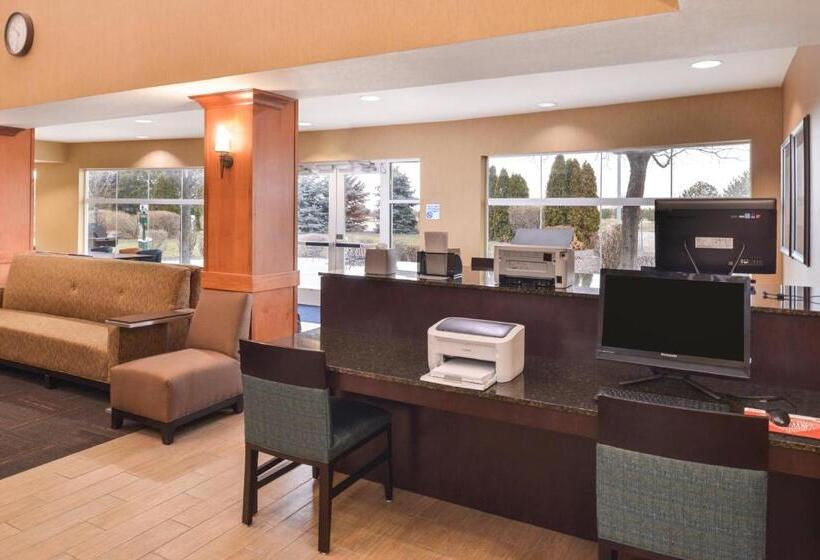 فندق Holiday Inn Express & Suites Nampa   Idaho Center, An Ihg