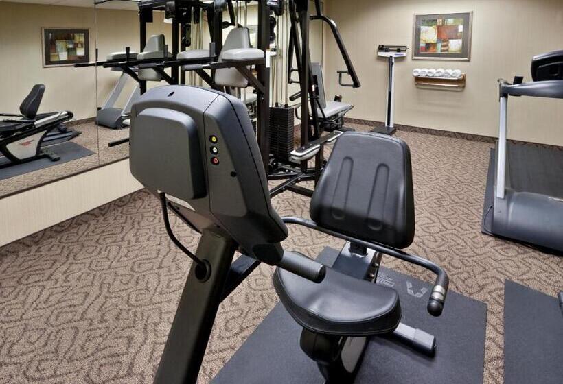 فندق Holiday Inn Express & Suites Nampa   Idaho Center, An Ihg