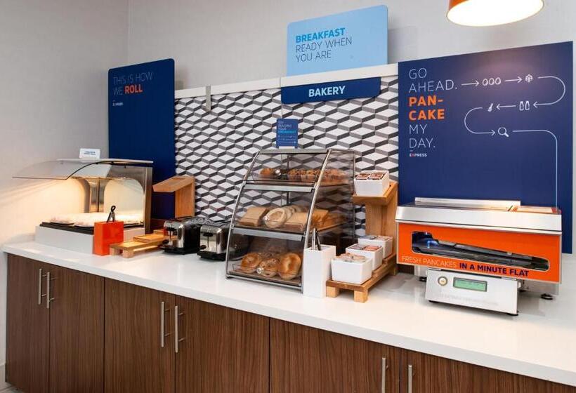 호텔 Holiday Inn Express Lodi, An Ihg