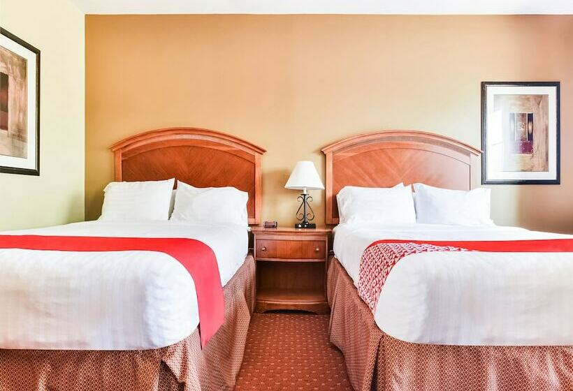 בית מלון כפרי Oyo Townhouse Oklahoma City Airport