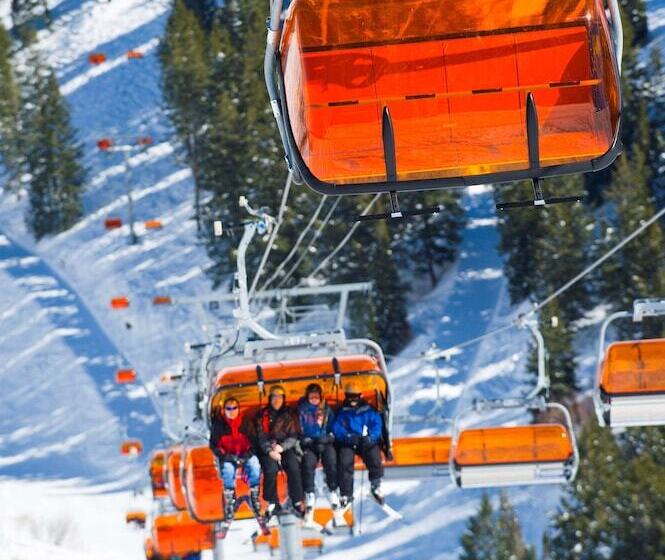 Отель Hyatt Centric Park City