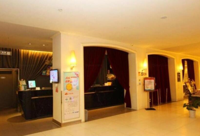 Otel Jinjiang Inn Wuhan Hanjiang Road Metro Station Jiangtan Pedestrian Street