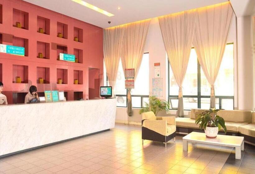 ホテル Jinjiang Inn Qingdao Hangzhou Rd