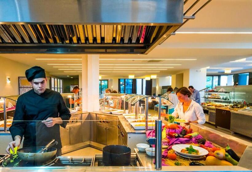 Lagomandra Hotel And Spa