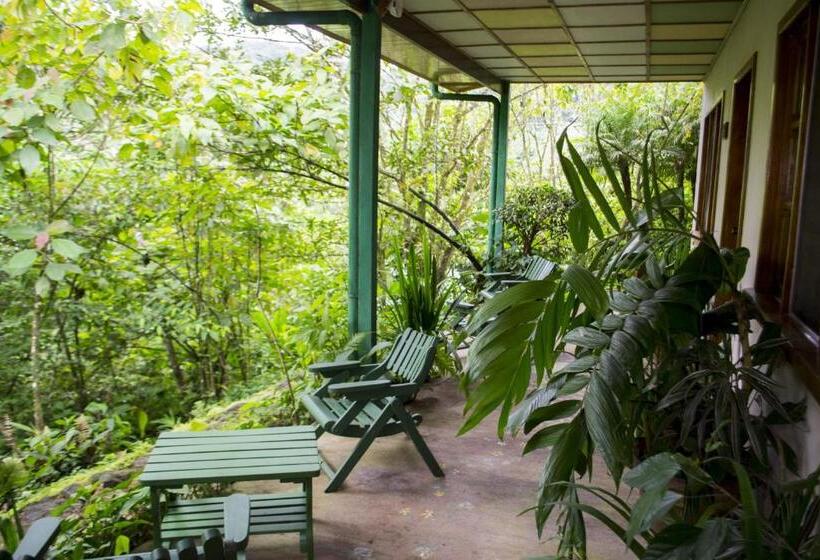 Lands In Love Hotel And Resort